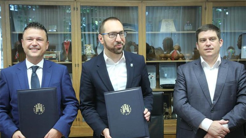 Potpisan ugovor o 20 novih tramvaja. Butković: U posljednje četiri godine Zagrebu smo dodijelili 120 milijuna eura
